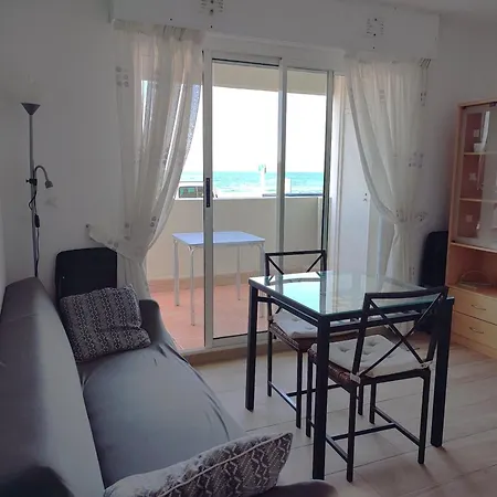 Apartmán T2 En Bord De Mer Avec Parking Privatif - Fr-1-239-807